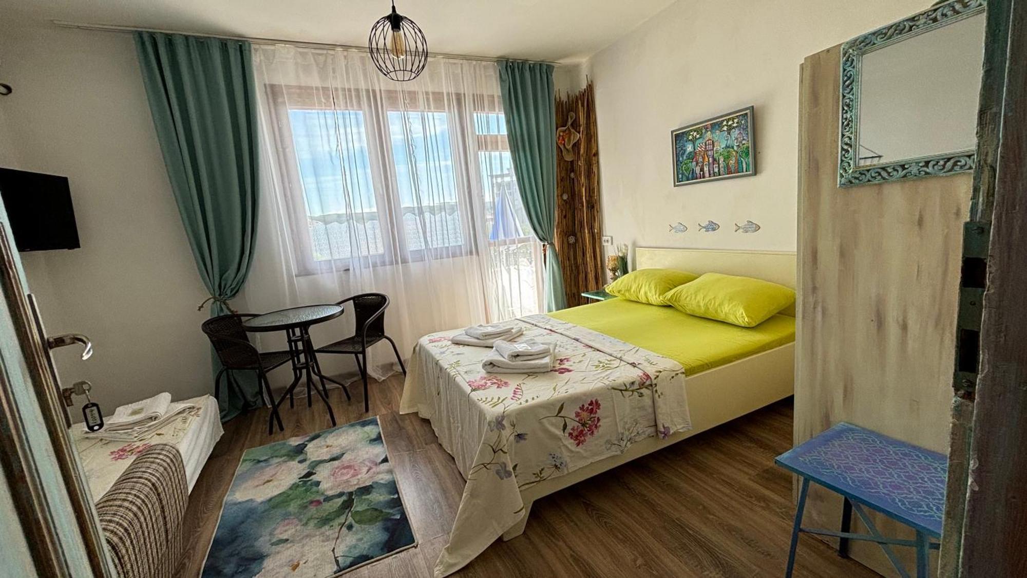 Guest House Hei Taka Sozopol Luaran gambar